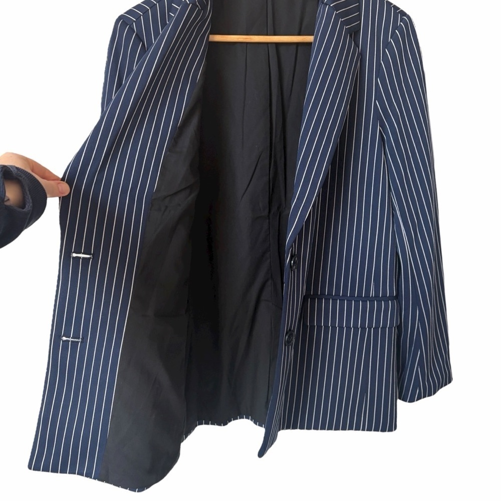 Leze The Lable Sierra Boyfriend Pinstripe Blue White Blazer Women's Medium - Picture 8 of 13